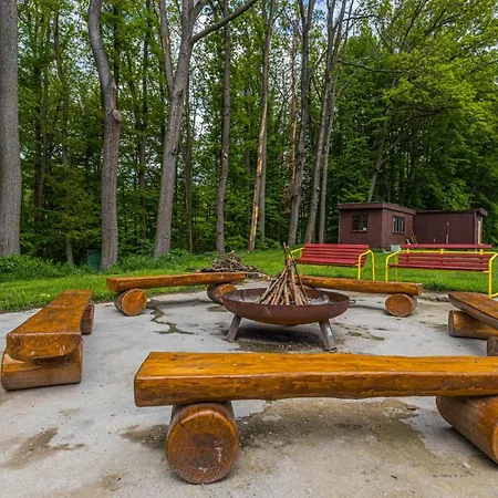 Andelska Laguna Slapy Kamp alanı